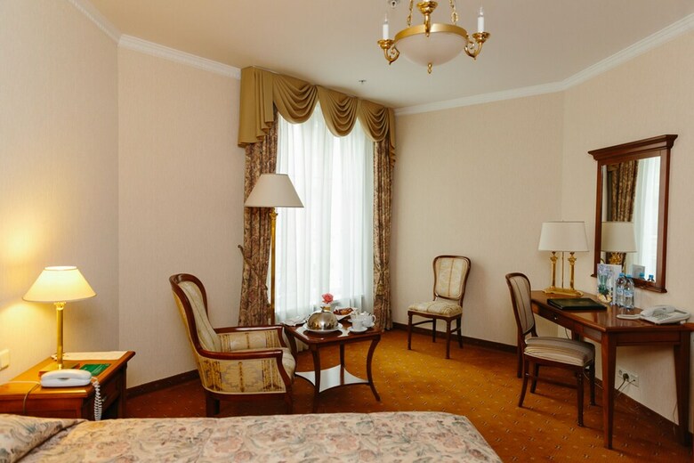 Grand Hotel Emerald