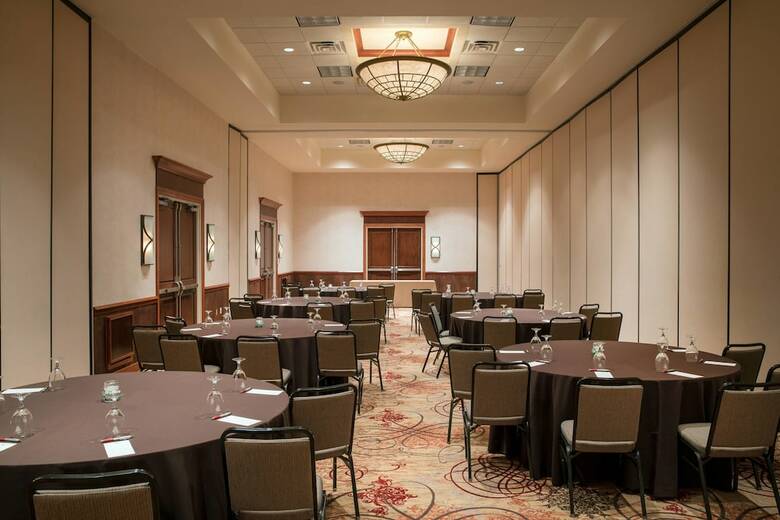 Hotel Morgantown Marriott At Waterfront Place