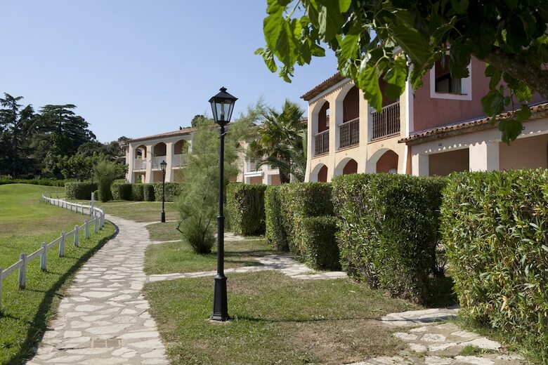 Residencia Pierre & Vacances R�sidence Les Parcs de Grimaud