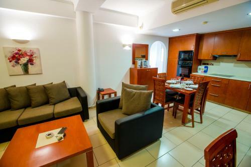Hotel Paradise Kings Club