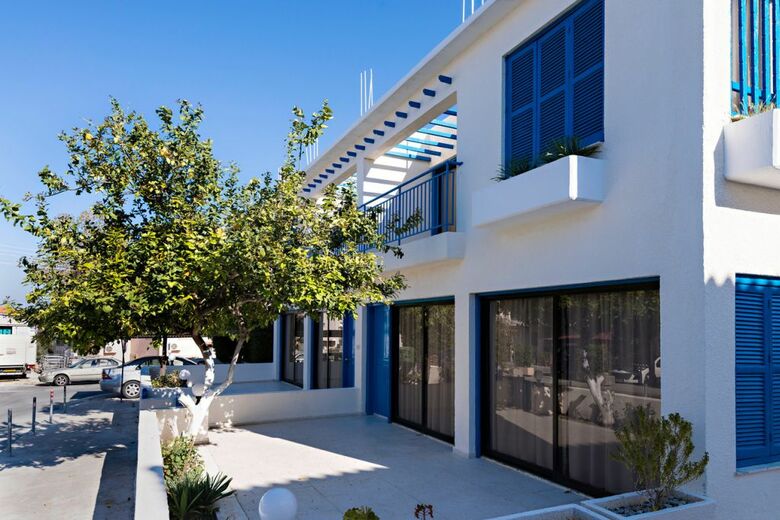 Aparthotel Sunny Hill Hotel Apartments