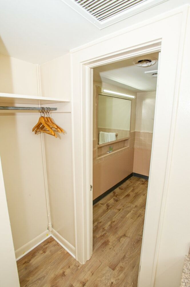 Motel Coach House