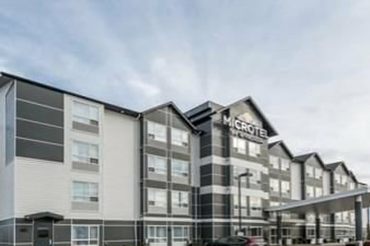Hotel Microtel Inn & Suites By Wyndham Fort St John