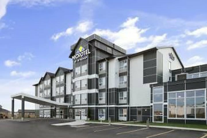 Hotel Microtel Inn & Suites By Wyndham Fort St John