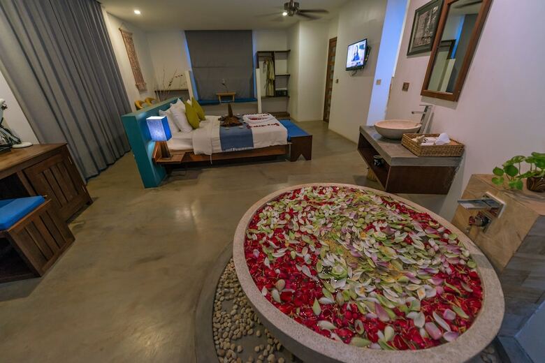Hotel Chez Moi Suite And Spa