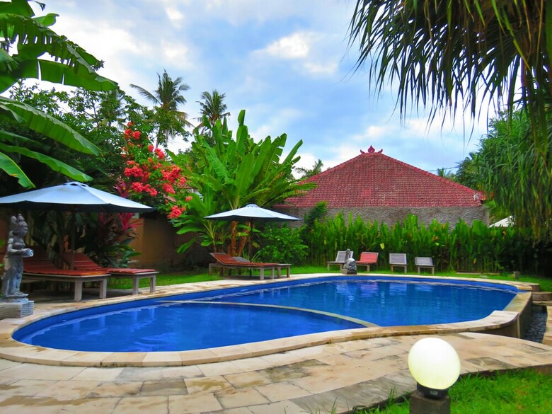 Hotel Suka Sari Cottages