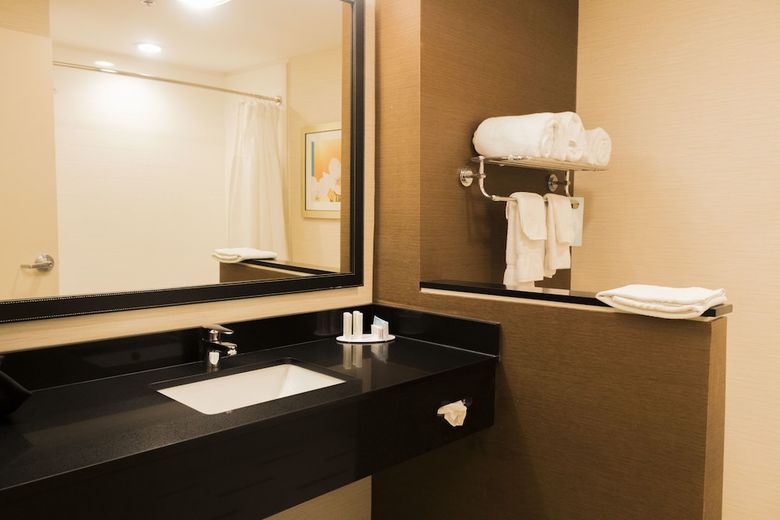 Hotel Fairfield Inn & Suites By Marriott Barrie