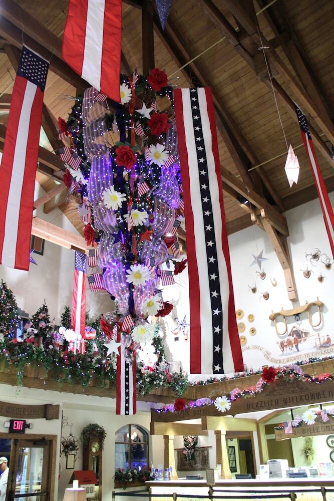 Hotel Bavarian Inn Of Frankenmuth
