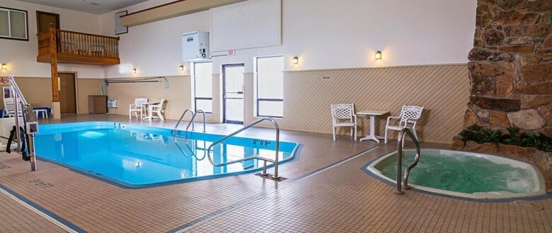 Hotel Quality Inn & Suites
