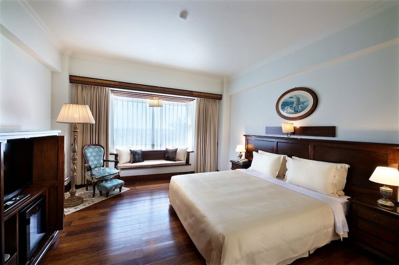 Shangrila Boutique Hotel