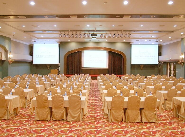 Shangrila Boutique Hotel