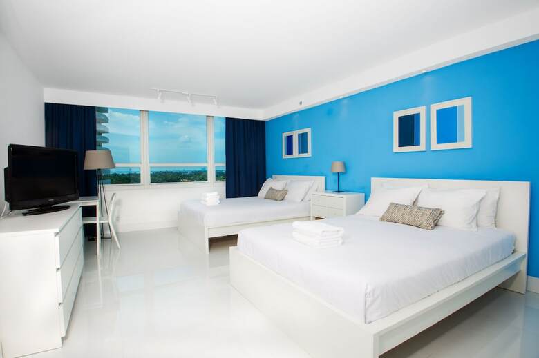 Beach Apartments By Design Suites