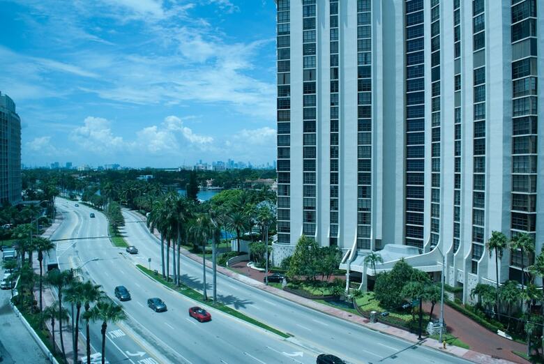 Beach Apartments By Design Suites
