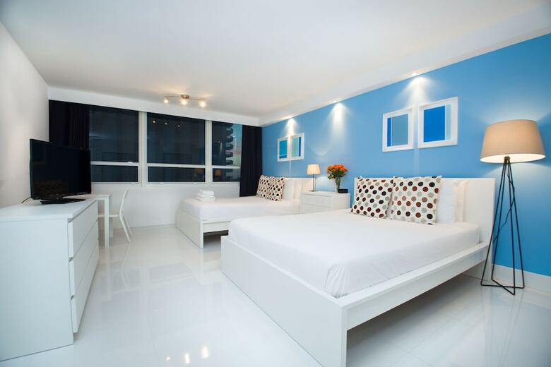 Beach Apartments By Design Suites