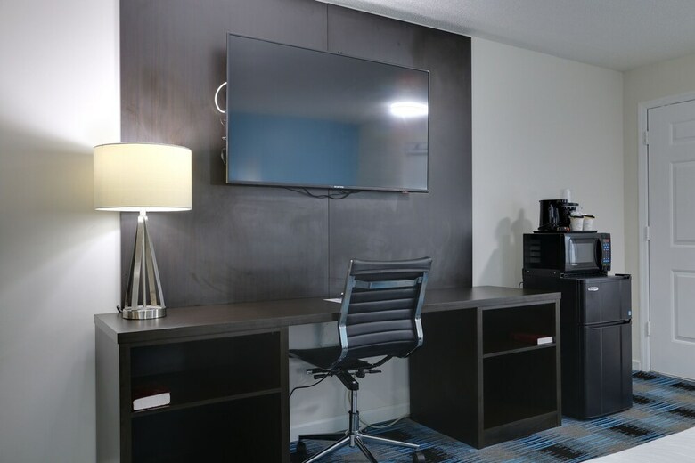 Motel Surestay Hotel By Best Western Calhoun South