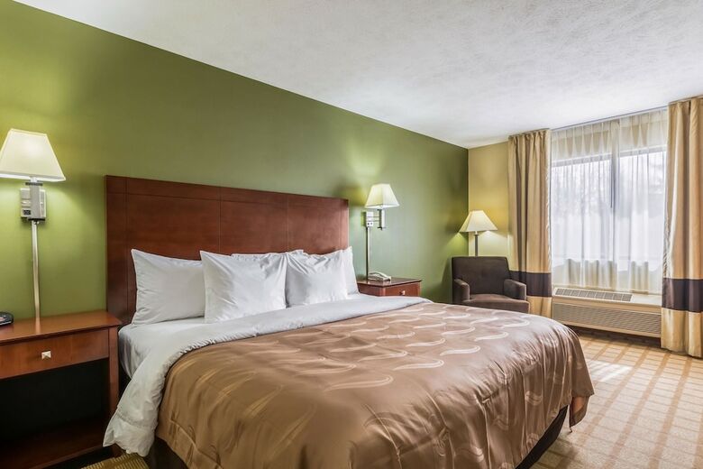 Hotel Quality Inn I-74 Batesville