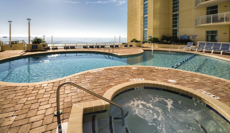Hotel Club Wyndham Ocean Boulevard