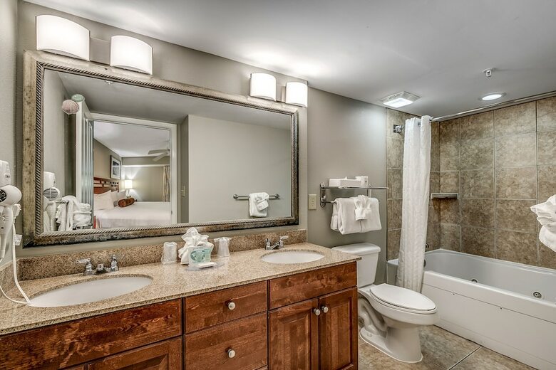 Hotel Dunes Village Resort