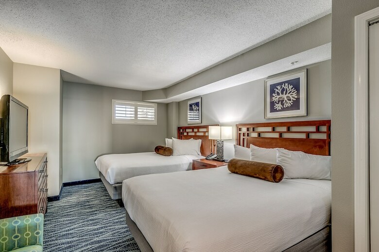 Hotel Dunes Village Resort