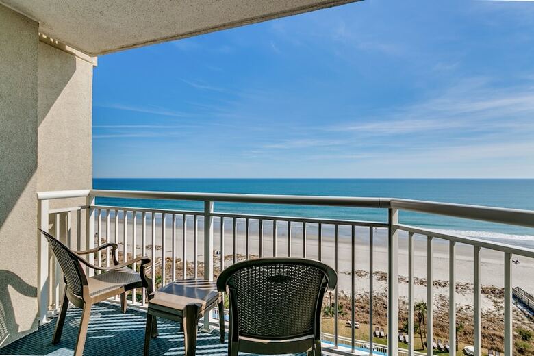 Hotel Dunes Village Resort