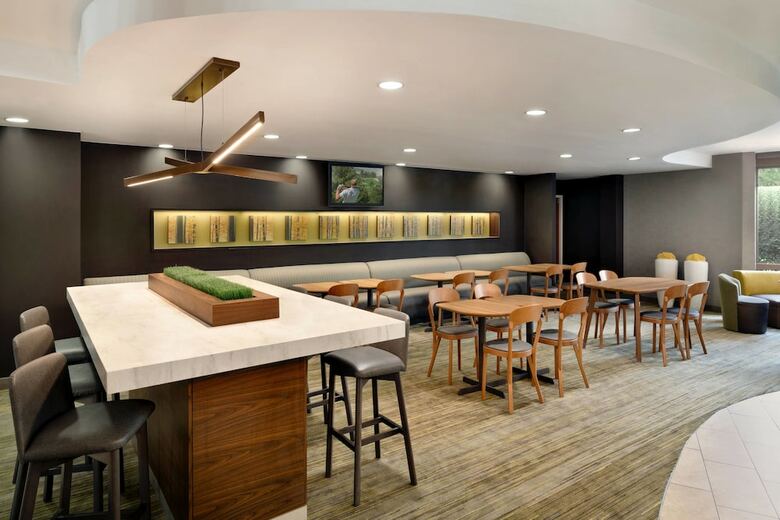 Hotel Courtyard By Marriott Ewing Princeton