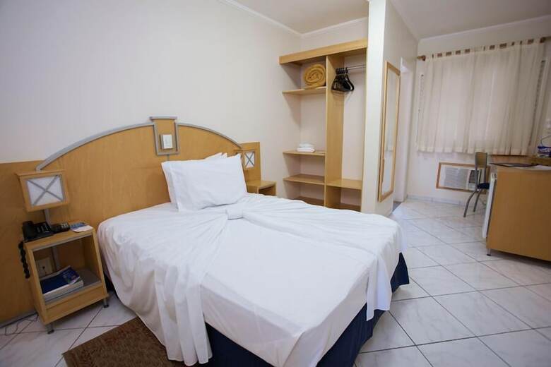 Estoril Hotel Mar�lia