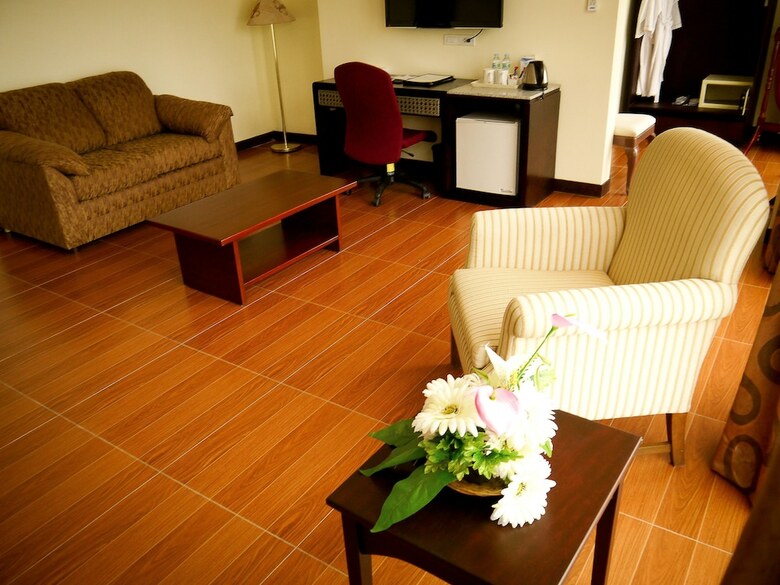 Fersal Hotel Puerto Princesa