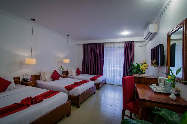Mekong Angkor Deluxe Hotel