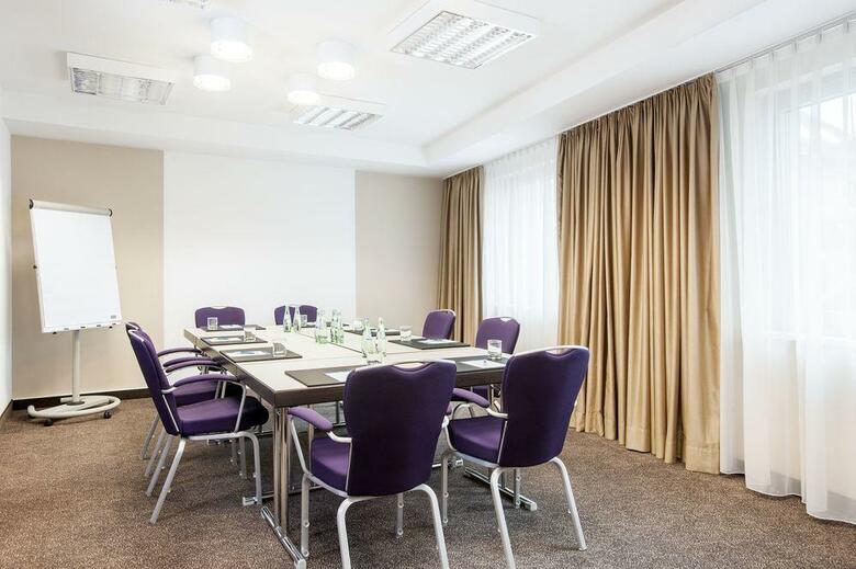 Hotel NH D�sseldorf City-nord