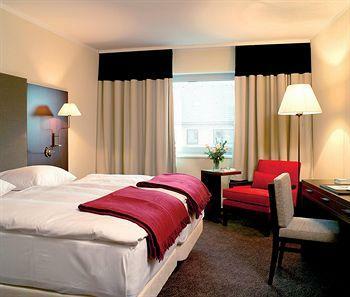 Hotel NH D�sseldorf City-nord