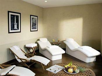 Hotel NH D�sseldorf City-nord