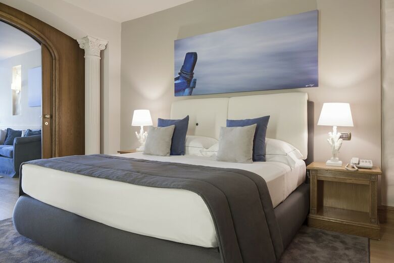 Voi Grand Hotel Mazzar� Sea Palace