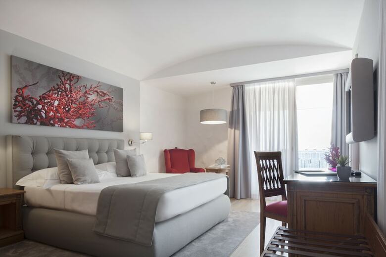 Voi Grand Hotel Mazzar� Sea Palace