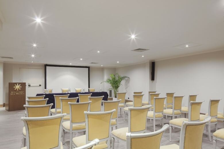 Voi Grand Hotel Mazzar� Sea Palace