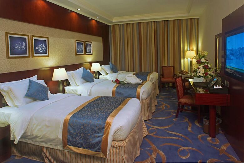 Al Eiman Royal Hotel