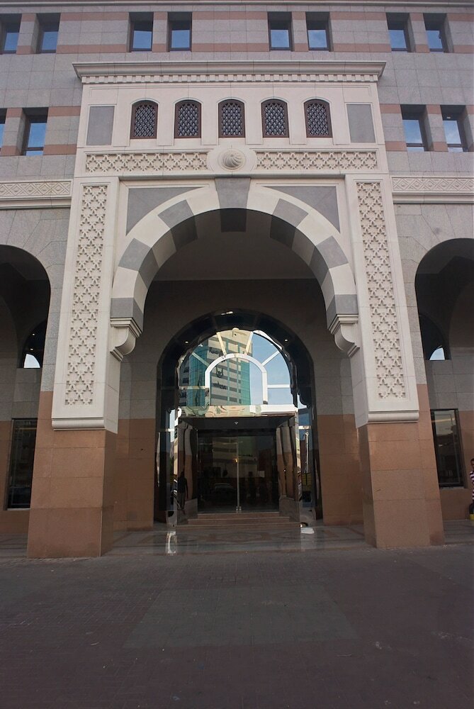 Al Eiman Royal Hotel