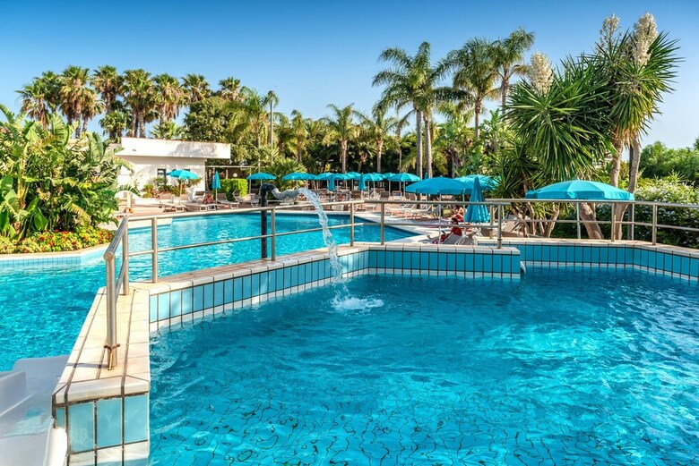 Posada Hotel Acacia Marina