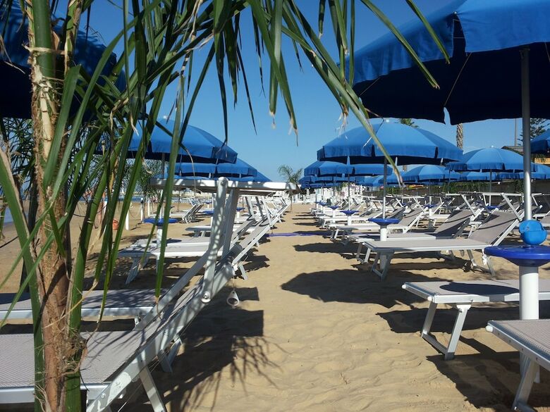 Posada Hotel Acacia Marina