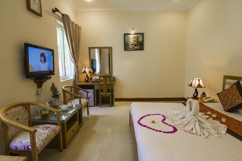 Apartamento Huong Phong Ho Coc Beach Resort