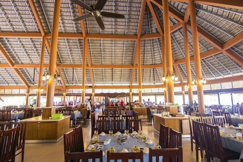 Apartamento Huong Phong Ho Coc Beach Resort