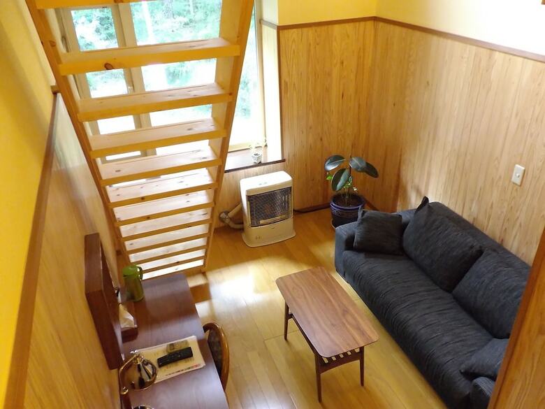 Pension Caf� + Inn That Sounds Good!