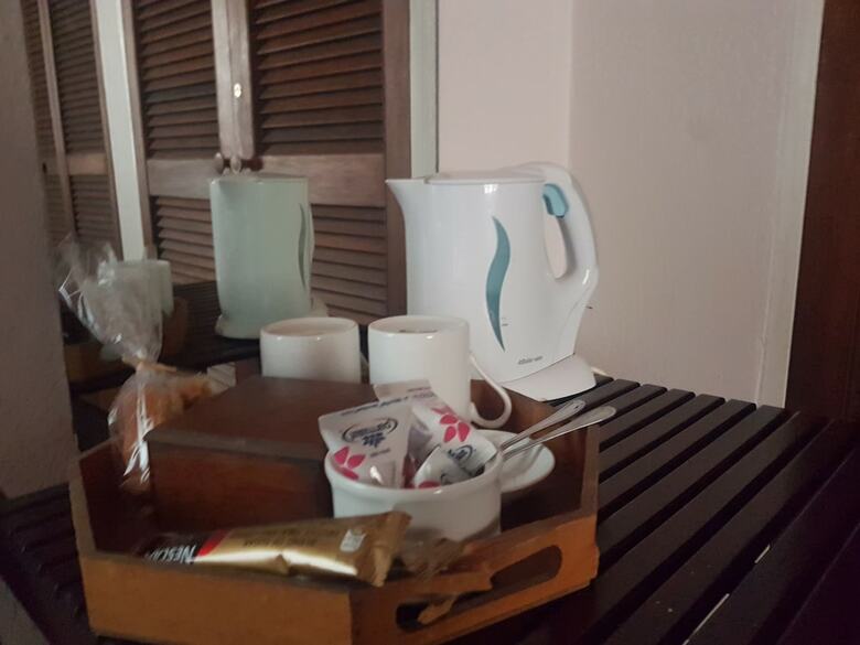 Hotel Laughing Waters Guest House