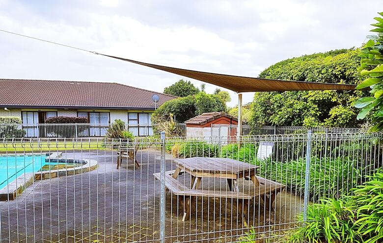 Hotel Airport Garden Inn
