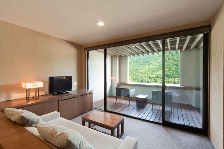 Hotel Aura Tachibana