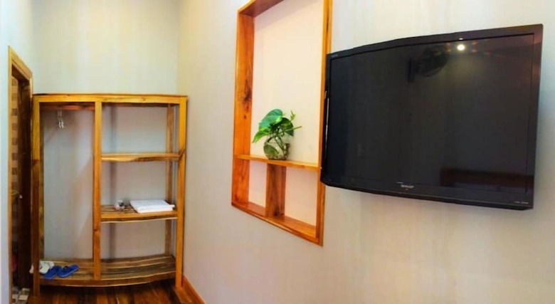 Hotel Lien Tho Guesthouse