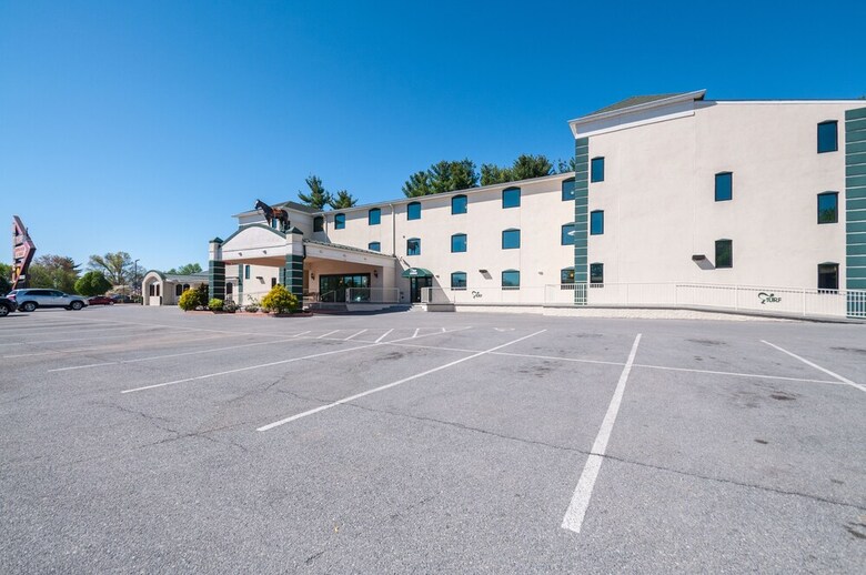 Motel Rodeway Inn & Suites