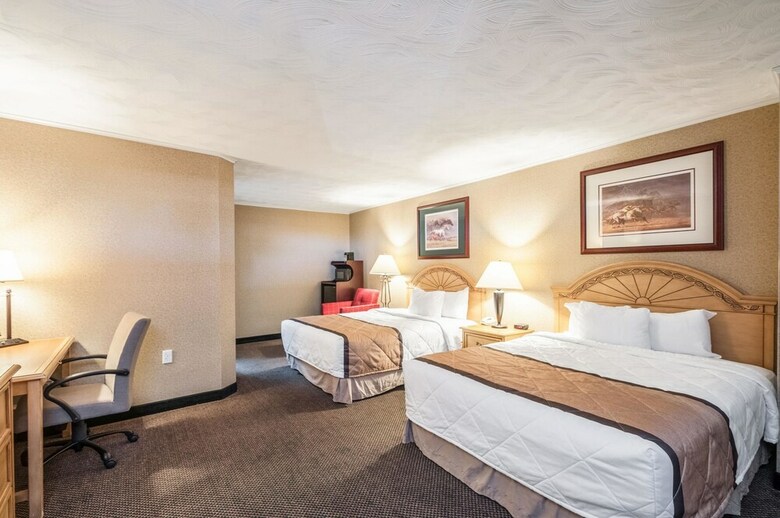 Motel Rodeway Inn & Suites