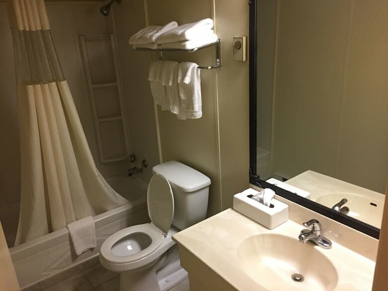 Motel Rodeway Inn & Suites