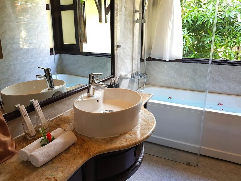 Apartamento Hoi An Riverside Resort & Spa