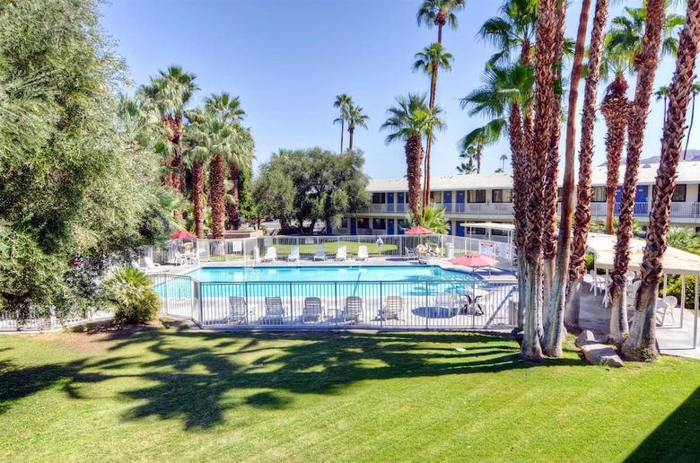 Motel 6 Palm Springs East-e Palm Canyon